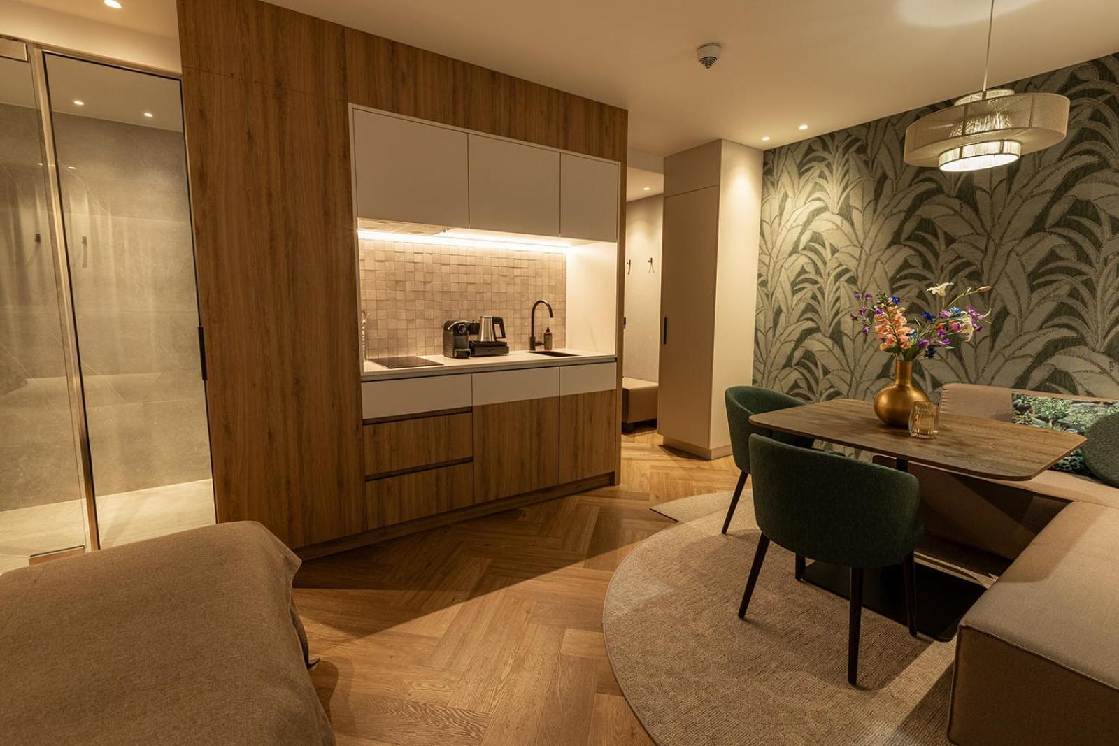 Hotel Restaurant De Zwaan Raalte Zewnętrze zdjęcie