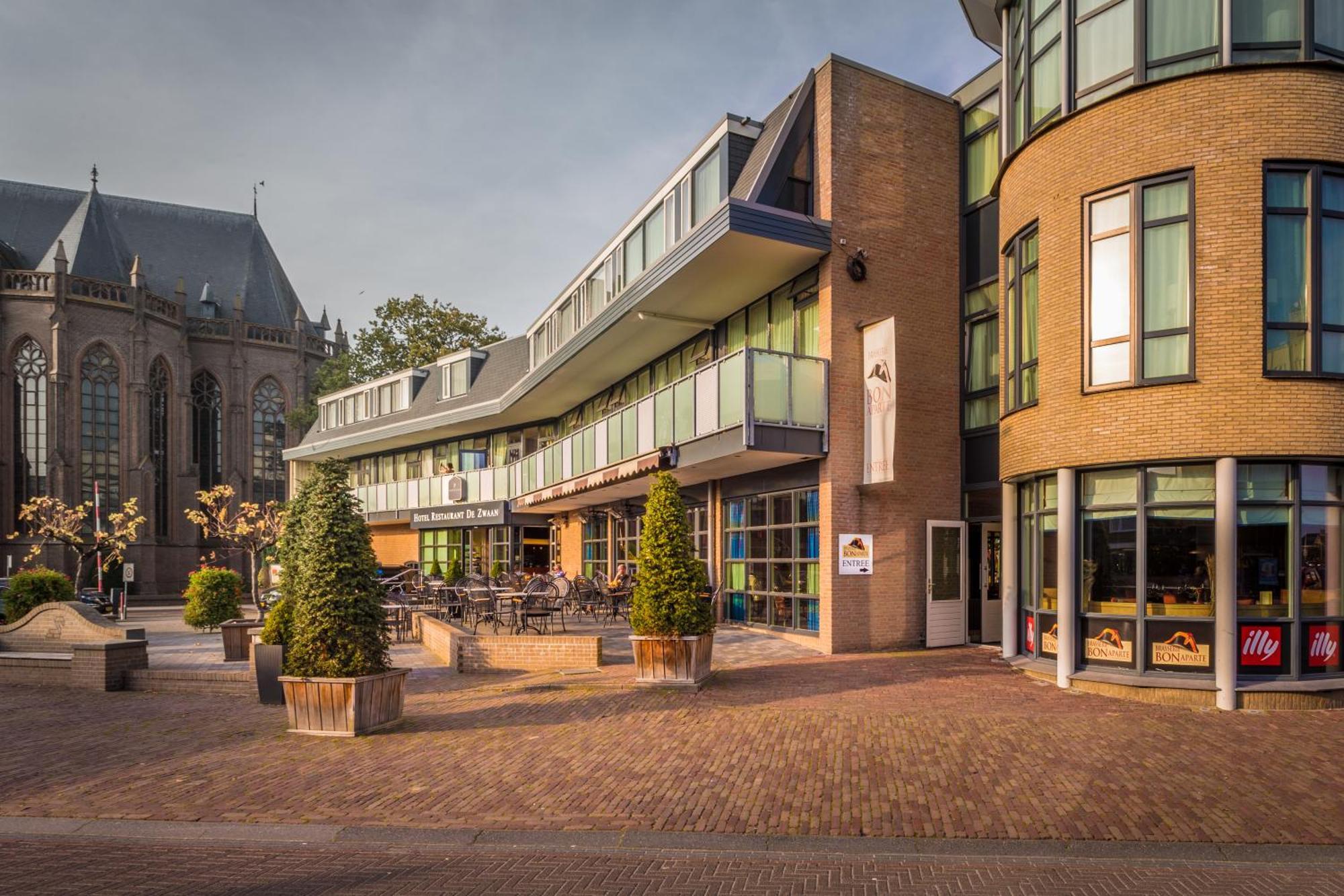 Hotel Restaurant De Zwaan Raalte Zewnętrze zdjęcie