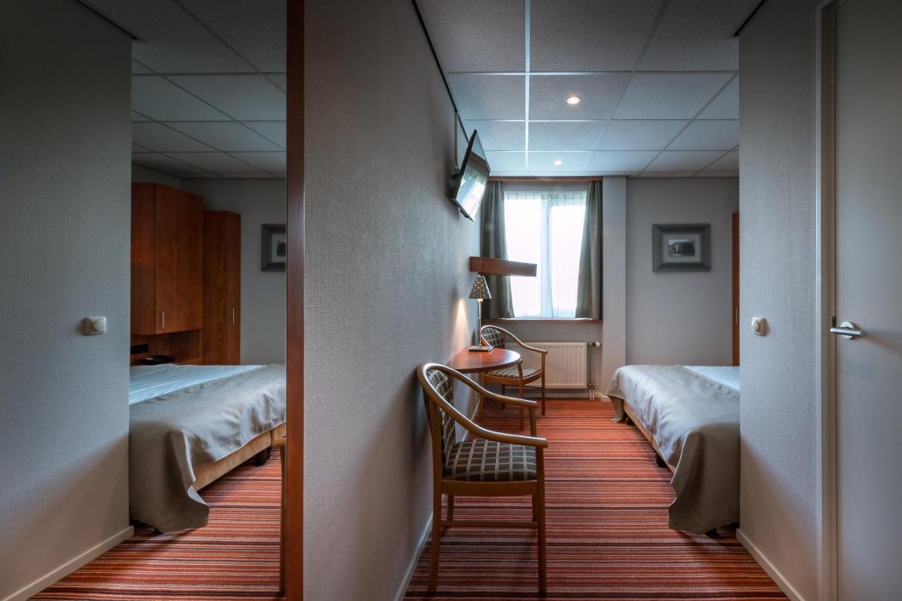 Hotel Restaurant De Zwaan Raalte Zewnętrze zdjęcie